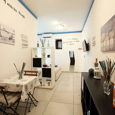 Home&sharm Reitani