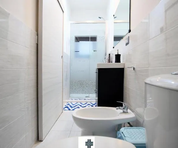 Дом отдыха Home&sharm Reitani Катания