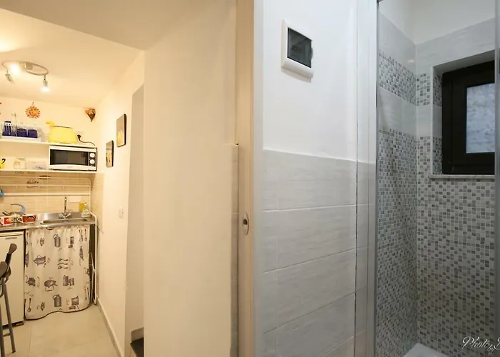 Home&sharm Reitani Дом отдыха Катания